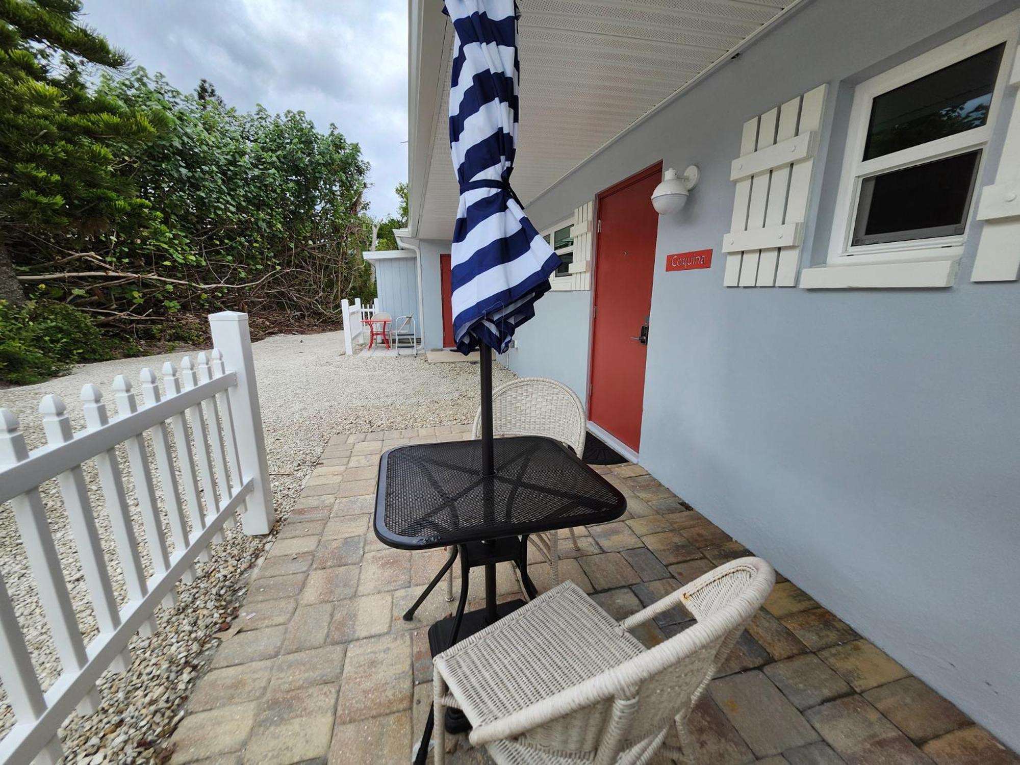 Sunshine Island Inn - Adults Only ซานิเบล ภายนอก รูปภาพ